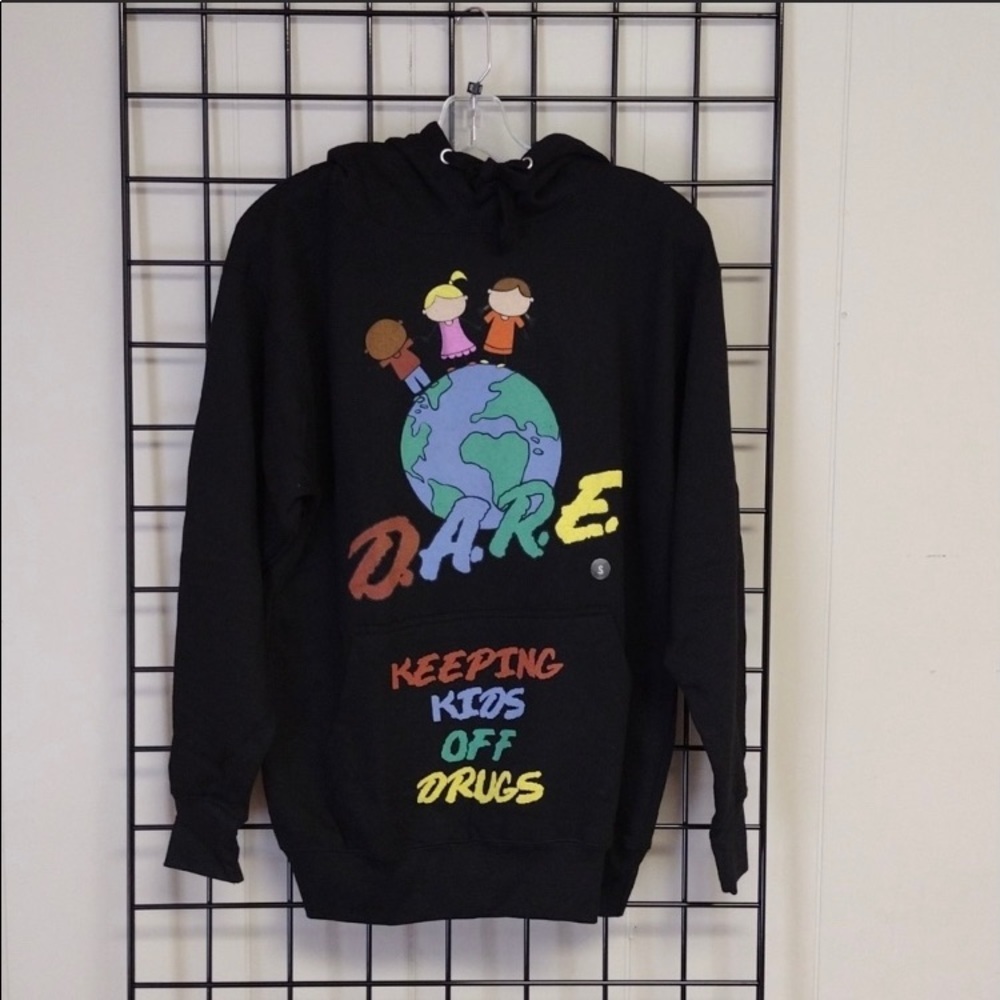 D.A.R.E. Keep Kids Off Drugs Men’s Medium Black Hoodie